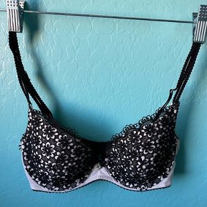 🖤 Victorias Secret 32C Bra